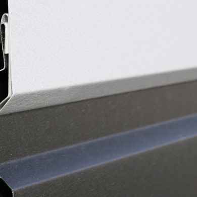 Detail of an assembled plug-in profile