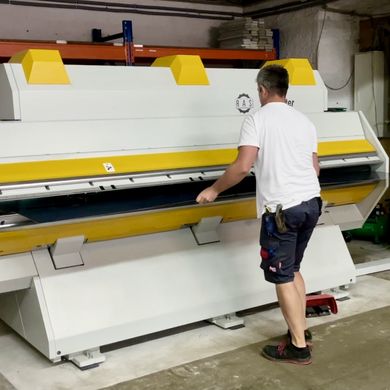 UpDown metal folding machine XL-Center at Begoin GmbH